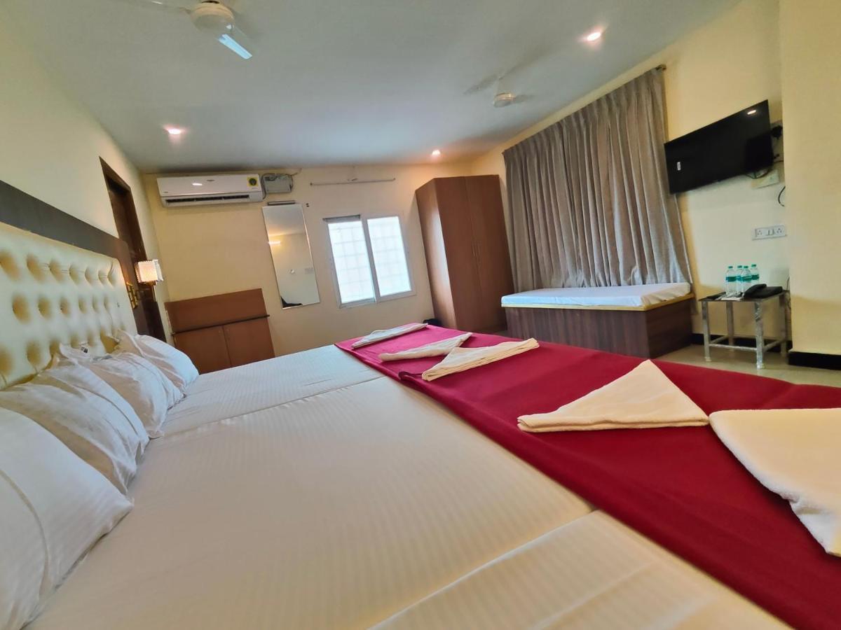 Hotel Comfort Kanchipuram Buitenkant foto