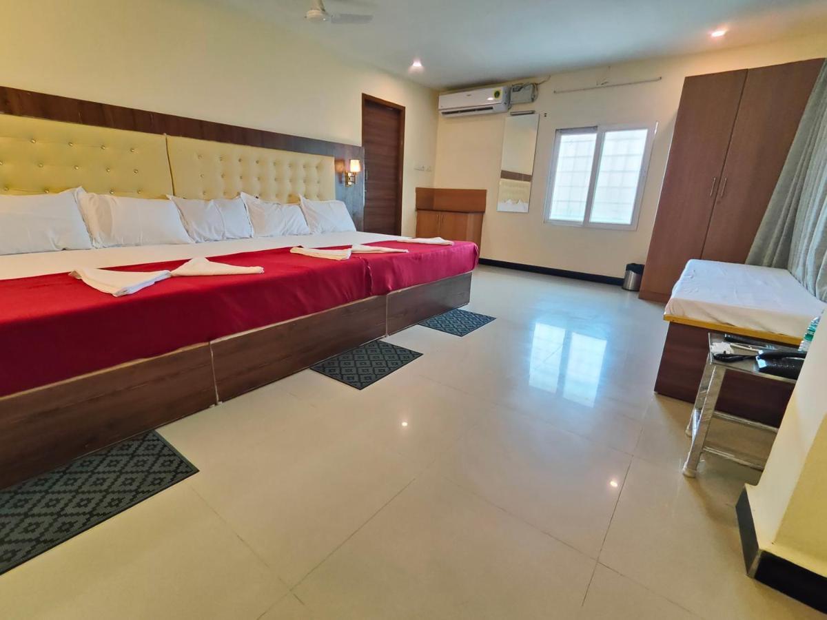 Hotel Comfort Kanchipuram Buitenkant foto