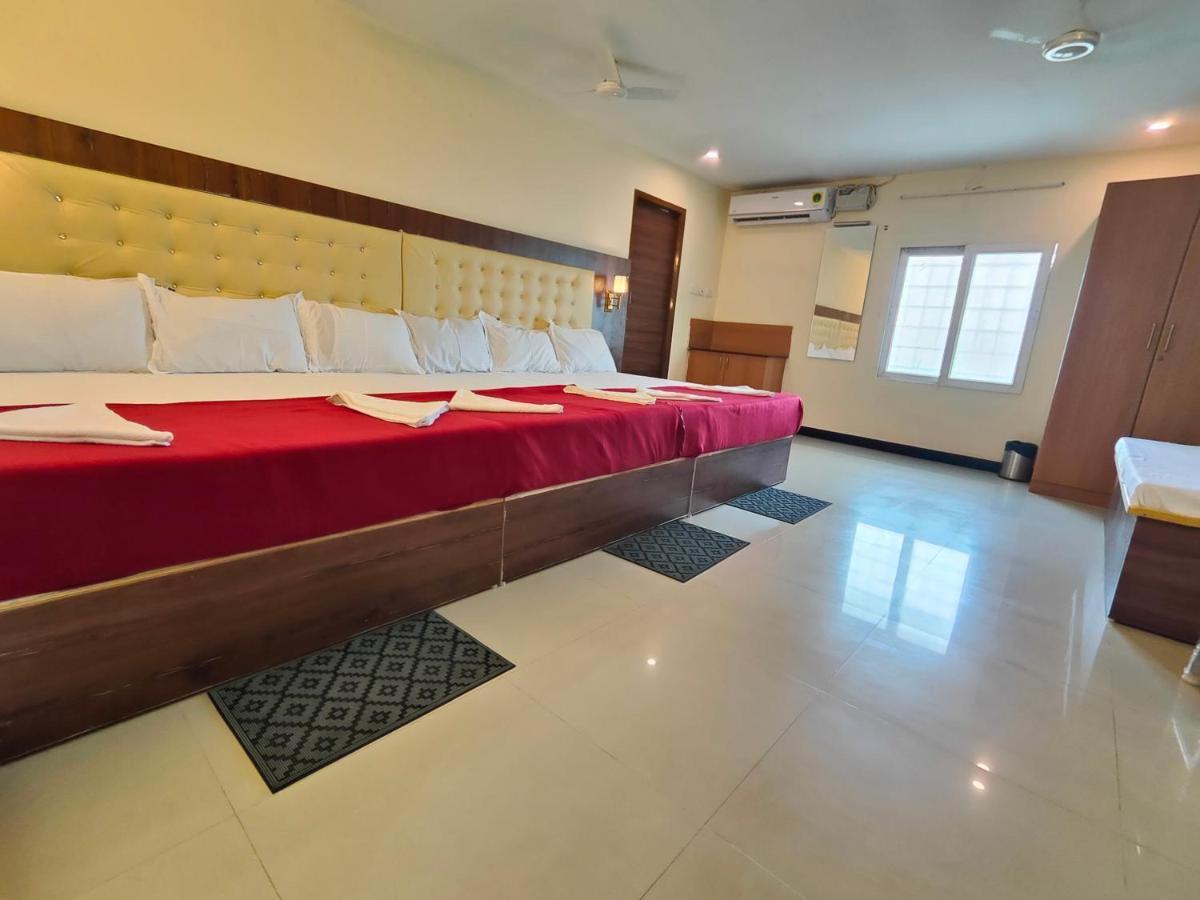 Hotel Comfort Kanchipuram Buitenkant foto