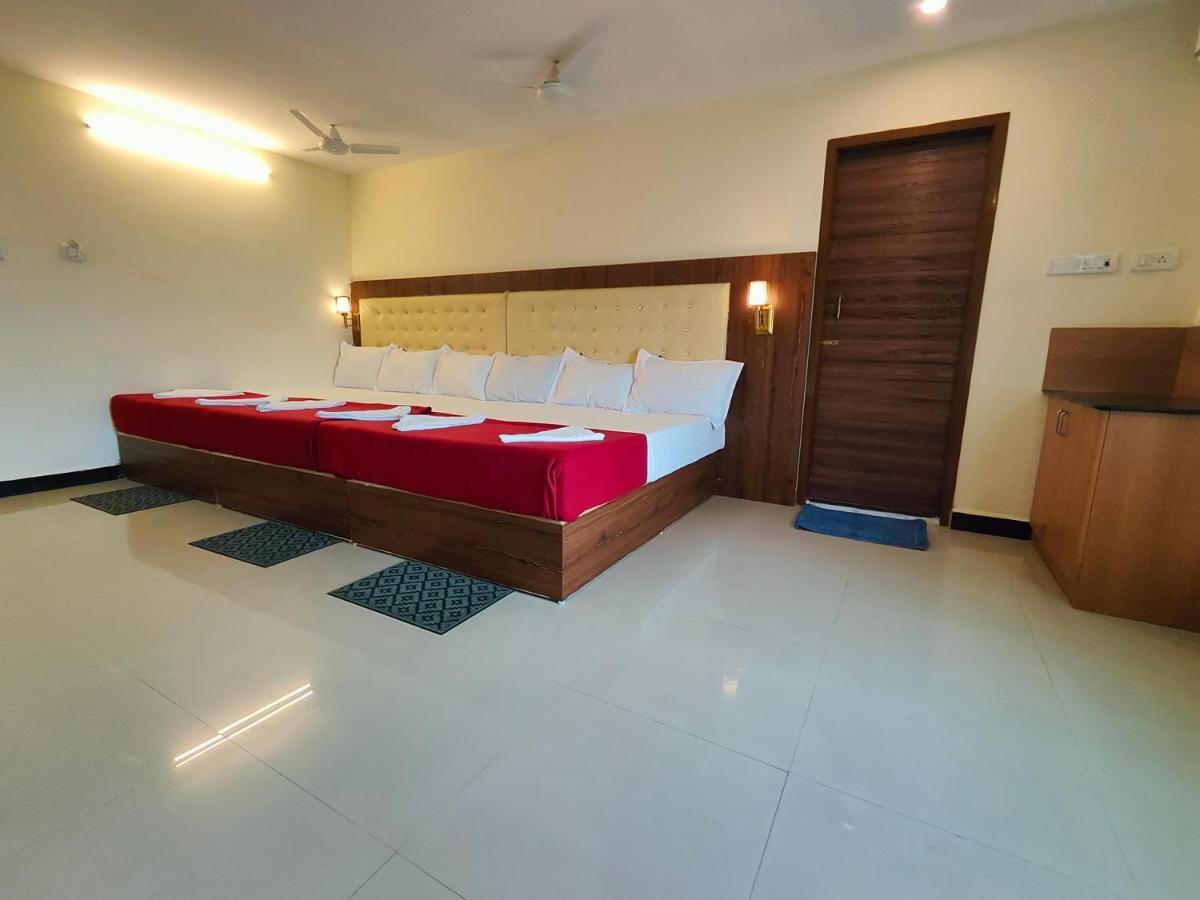 Hotel Comfort Kanchipuram Buitenkant foto